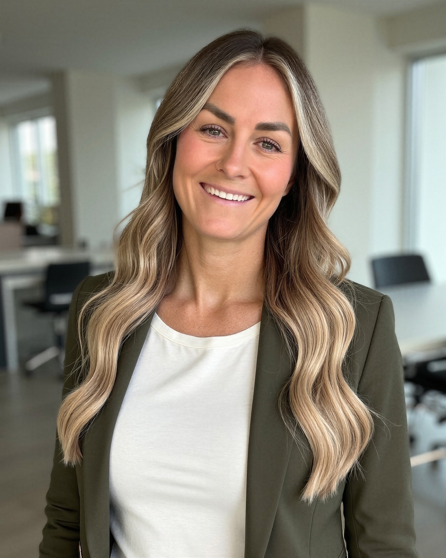 Ashley Wilkinson, mortgage broker